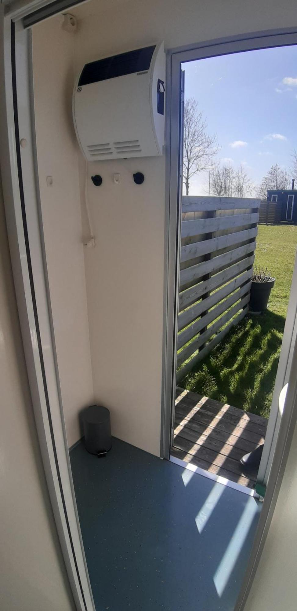 Camping De Tulpenweide Lege Kampeerplaats, Lege Plaats Op Het Gras Zonder Bed Breezand Kültér fotó